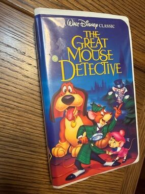 Disney The Great Mouse Detective VHS Cover - Blue, Yellow, Green, Red